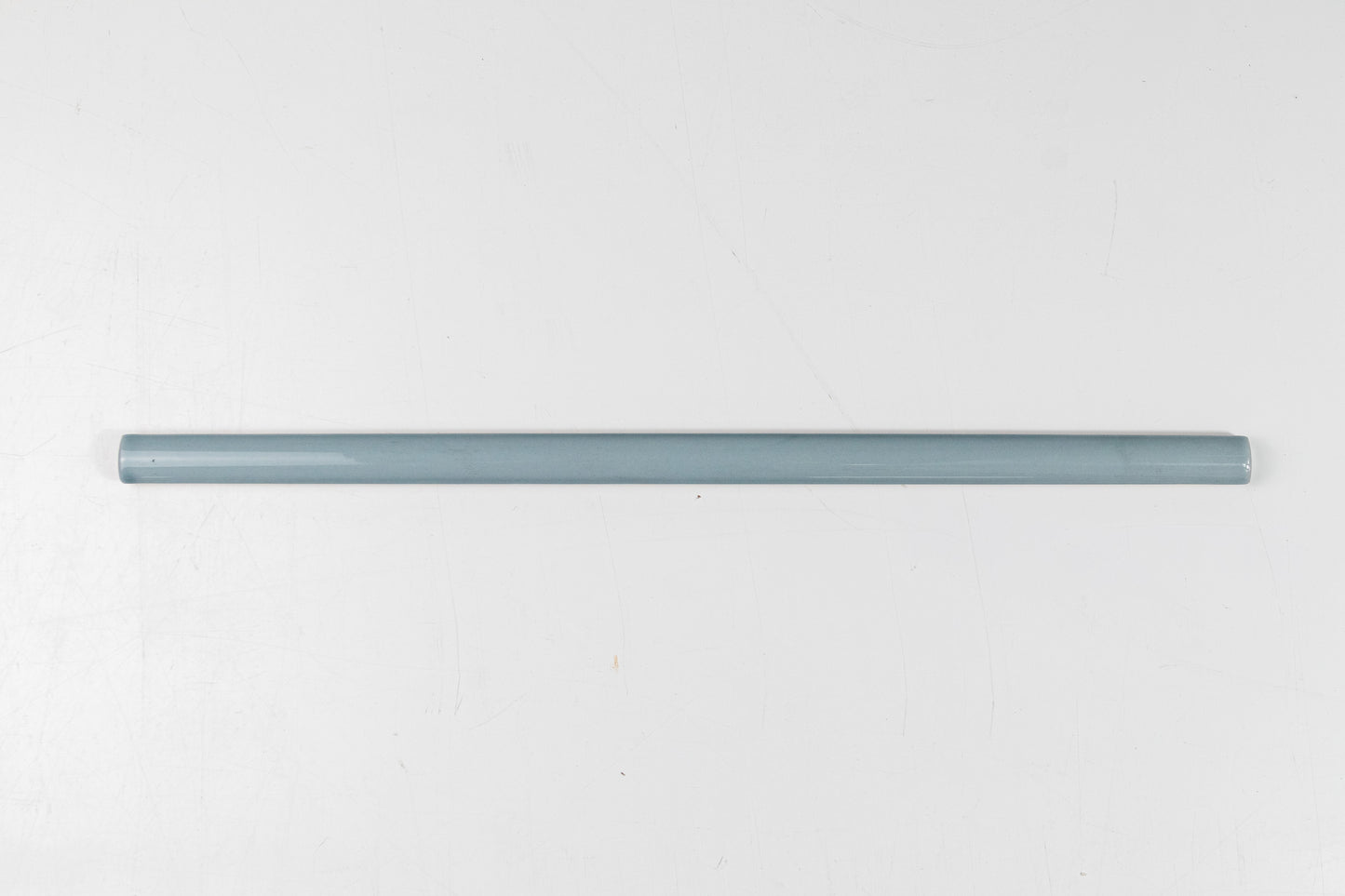 Bridgwood Petite Blue Glossy Liner 0.5" x 12"
