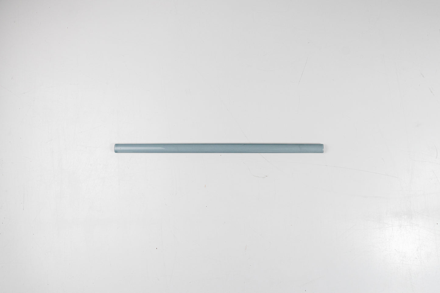 Bridgwood Petite Blue Glossy Liner 0.5" x 12"