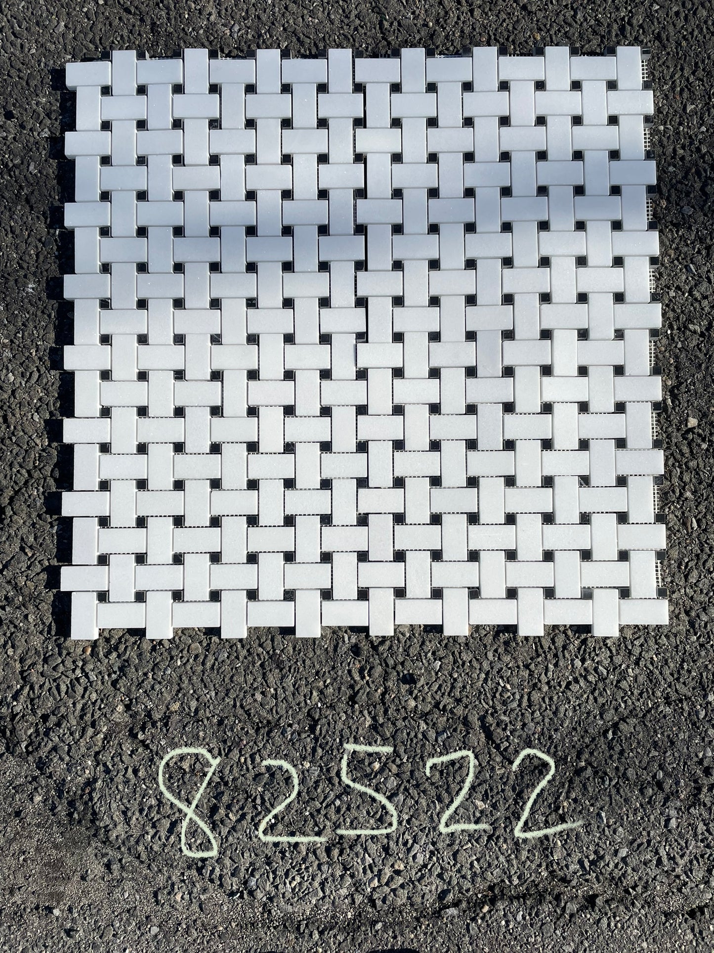 Medium Basketweave - Thassos with Jet Black Dot
