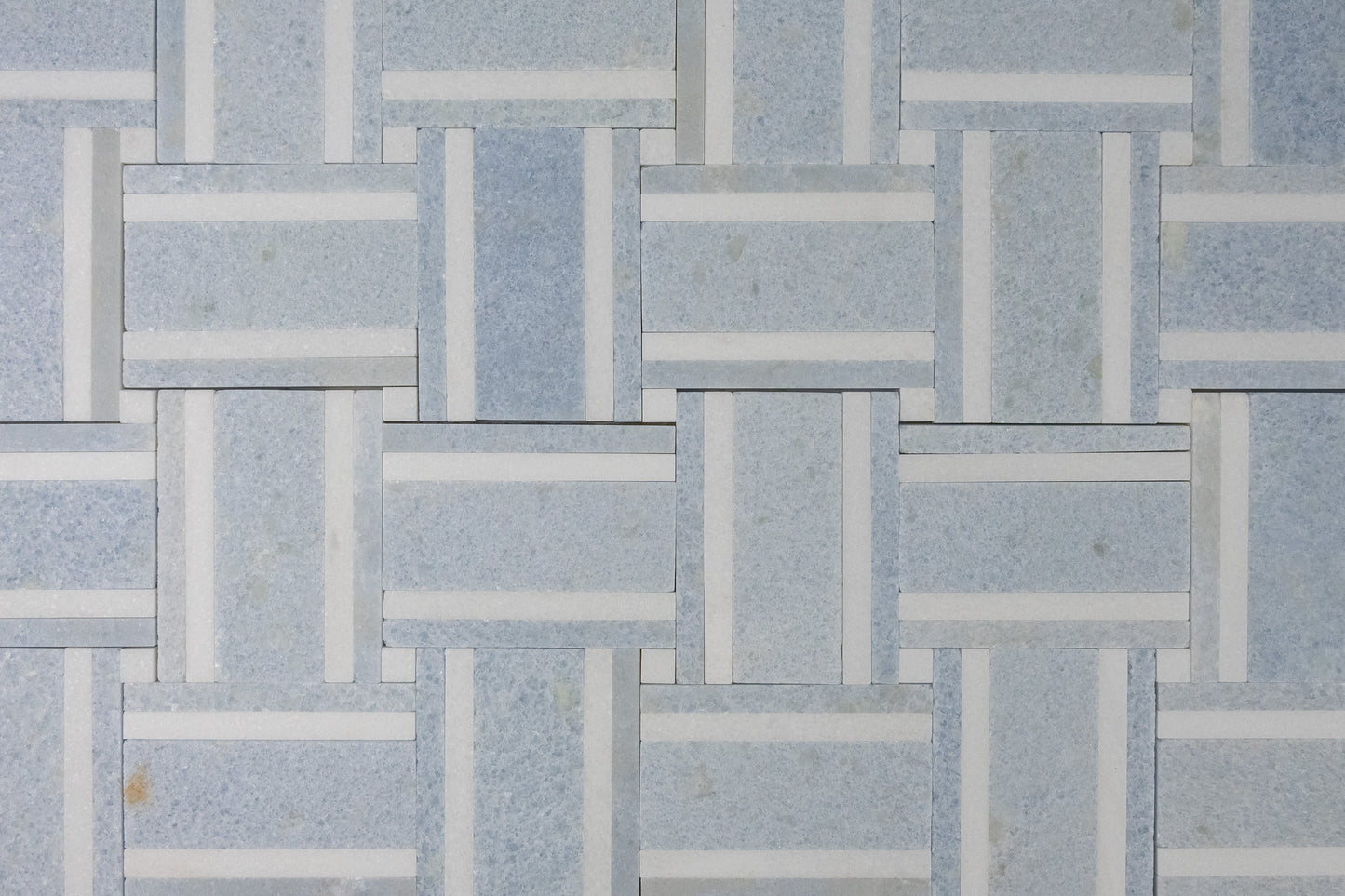 Grand Bacon - Blue Celeste with Thassos Strip