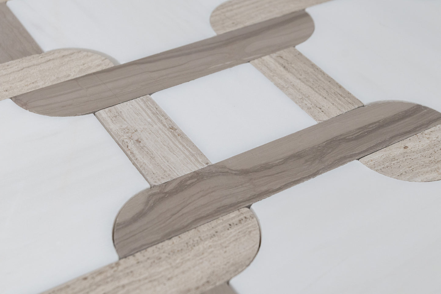 Lucas - Dolomite, White Creek, English Oak