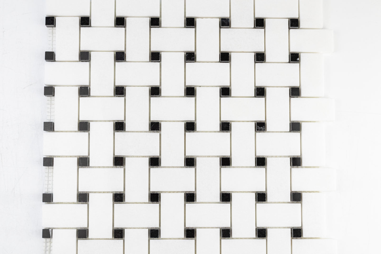 Medium Basketweave - Thassos with Jet Black Dot