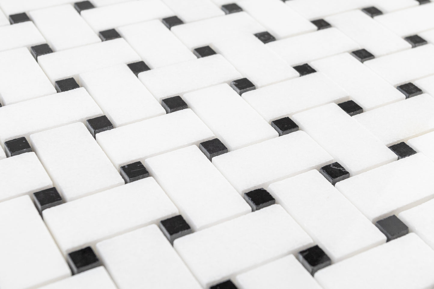 Medium Basketweave - Thassos with Jet Black Dot