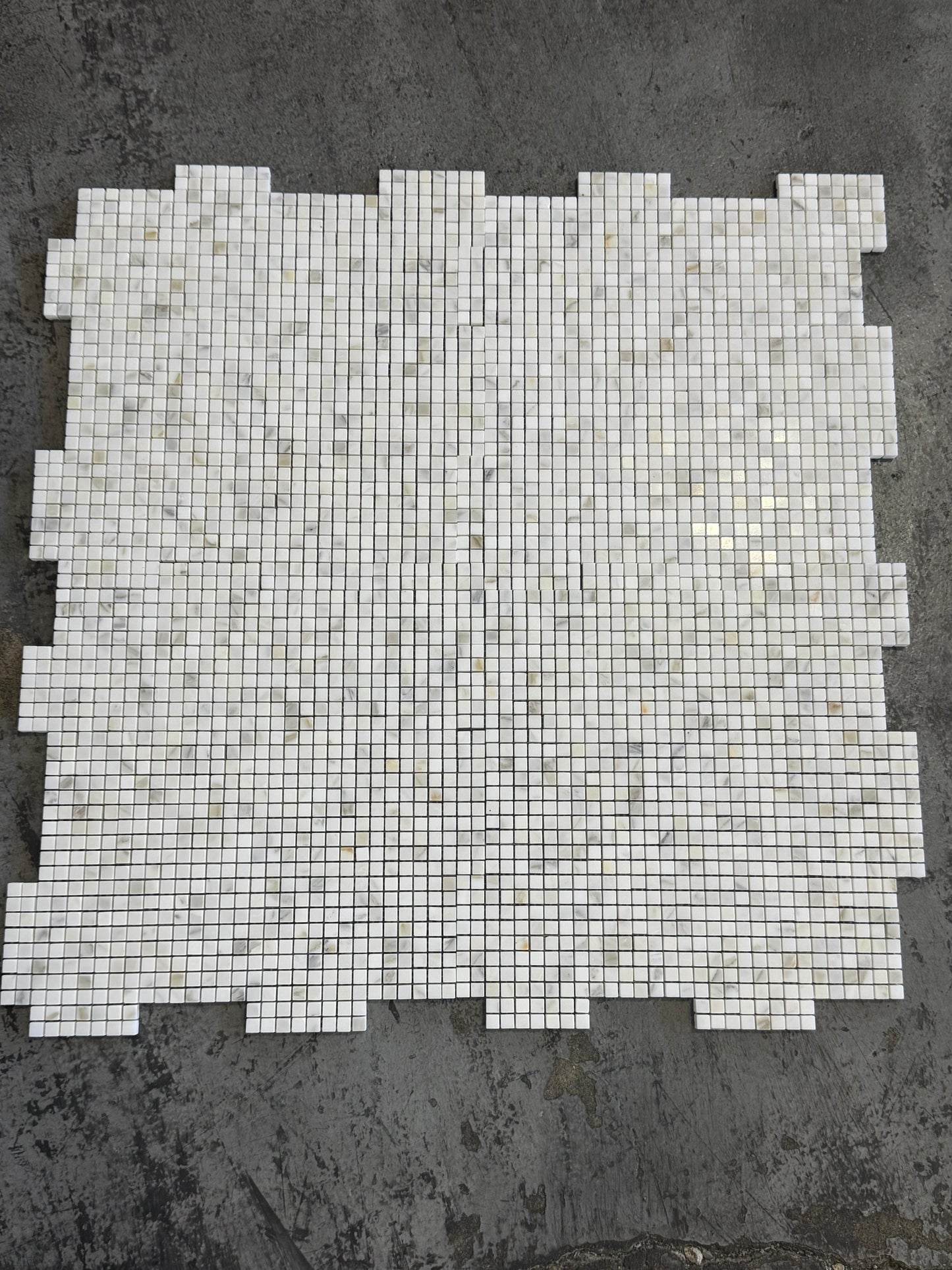 3/8" x 3/8" with Joint - Calacatta