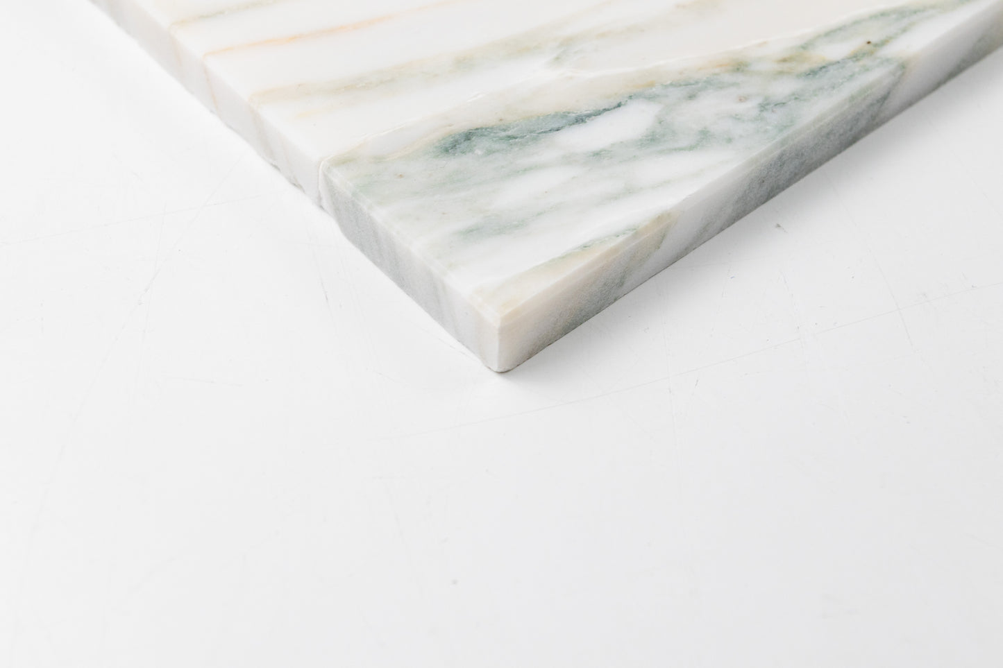 4" x 18" Calacatta Monet