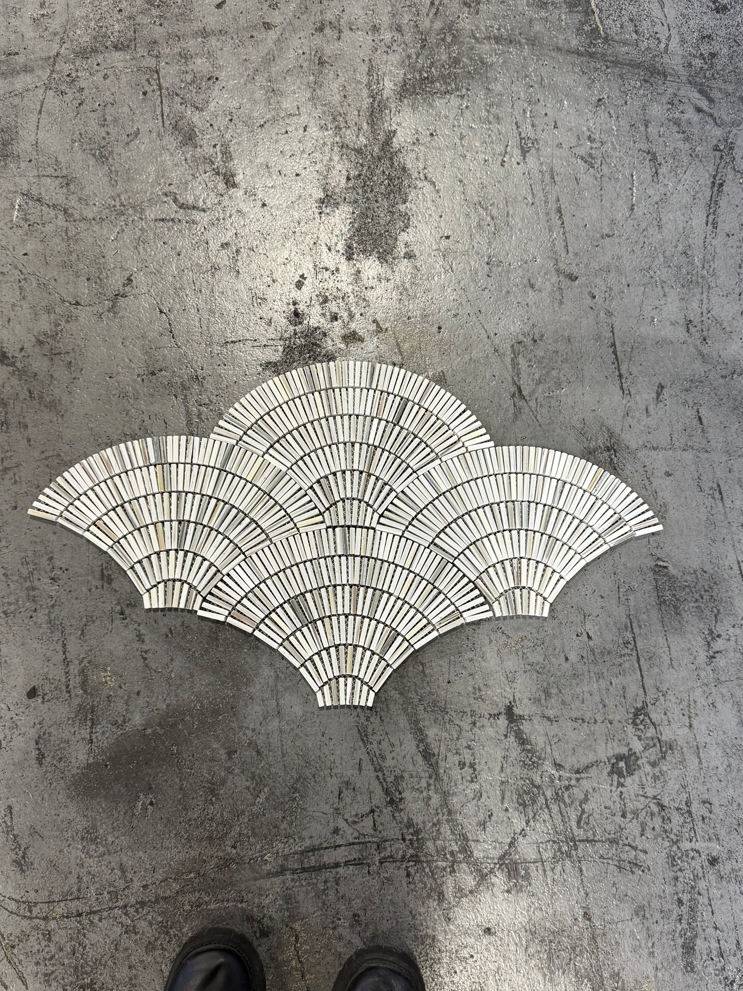 Folding Fan Zebrino