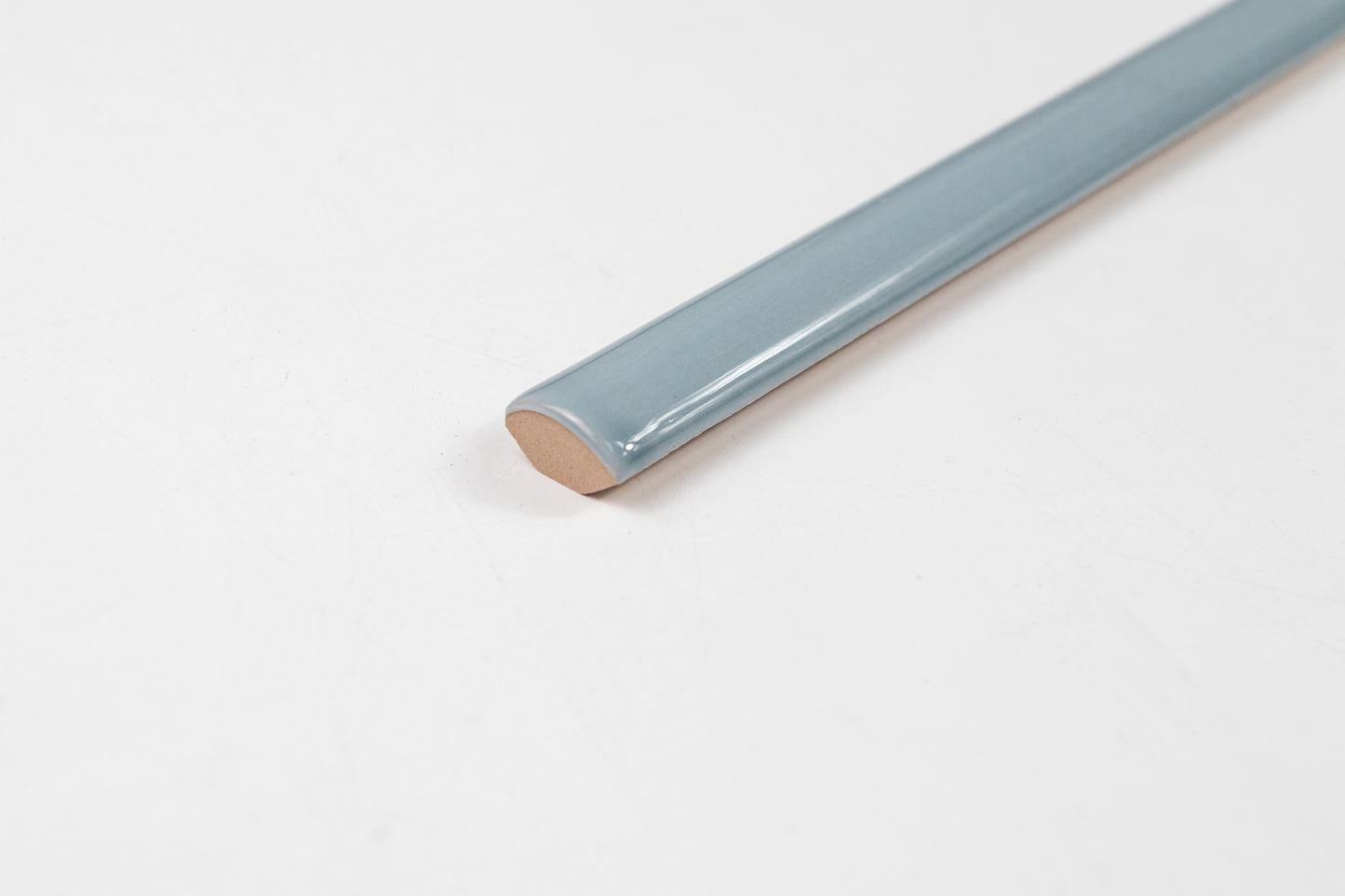 Bridgwood Petite Blue Glossy Liner 0.5" x 12"