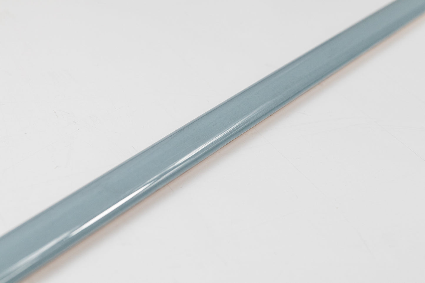 Bridgwood Petite Blue Glossy Liner 0.5" x 12"