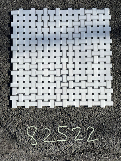 Medium Basketweave - Thassos with Jet Black Dot
