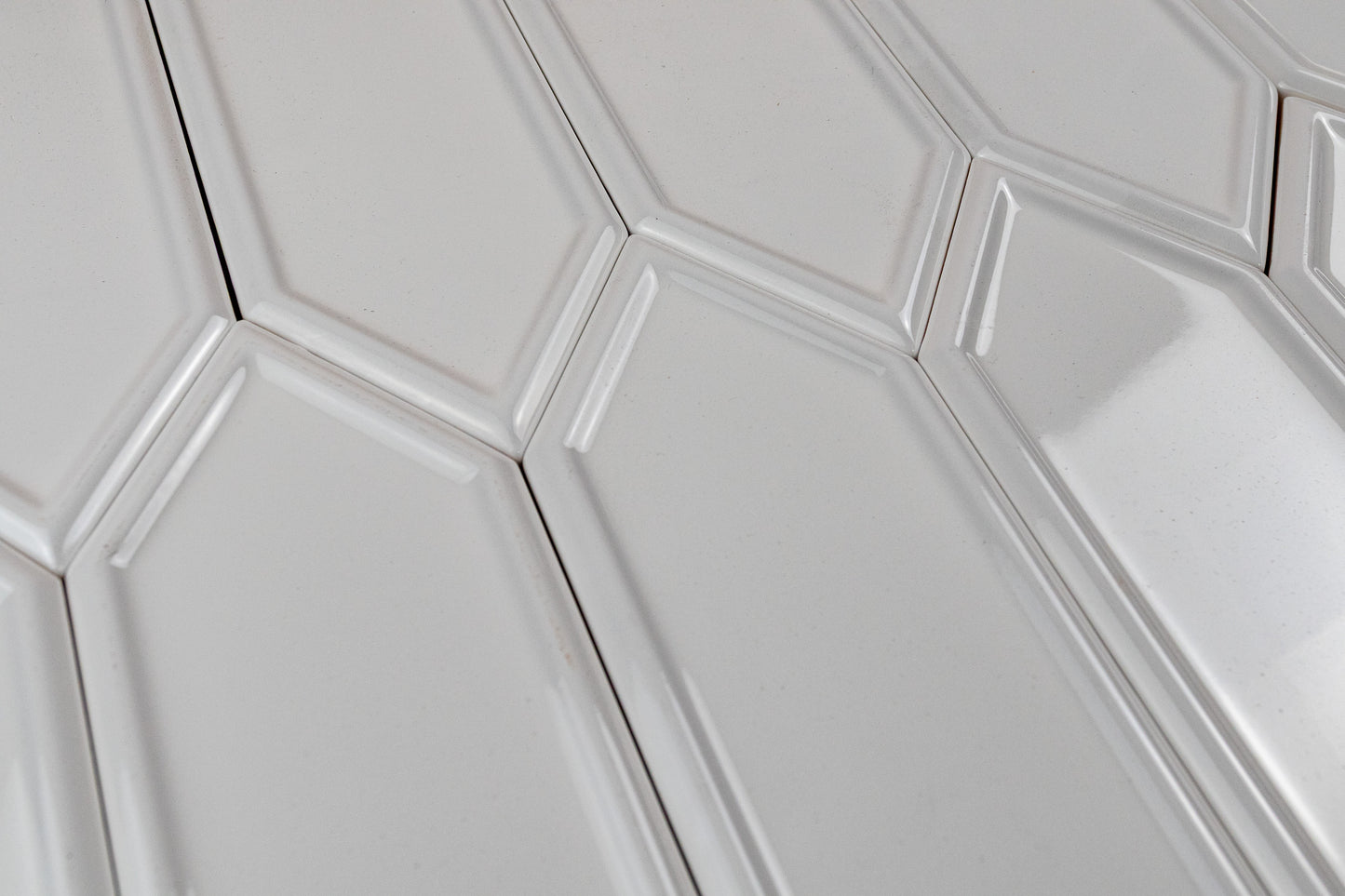 Berkshire Dove Snow Frame Picket Glossy