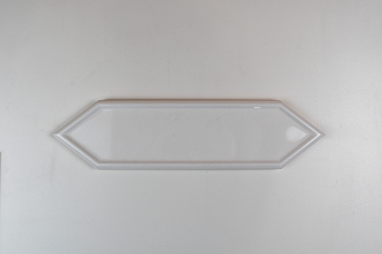Berkshire Dove Snow Frame Picket Glossy