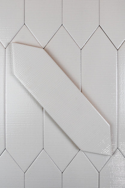 Berkshire Dove Snow Picket Texture Glossy