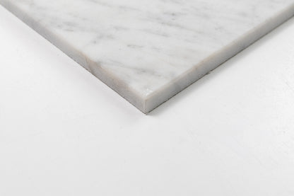 Carrara Field 18" x 18"