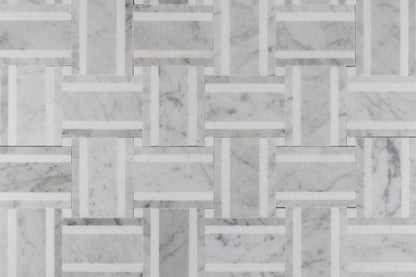 Grand Bacon - Calacatta with Thassos Strip