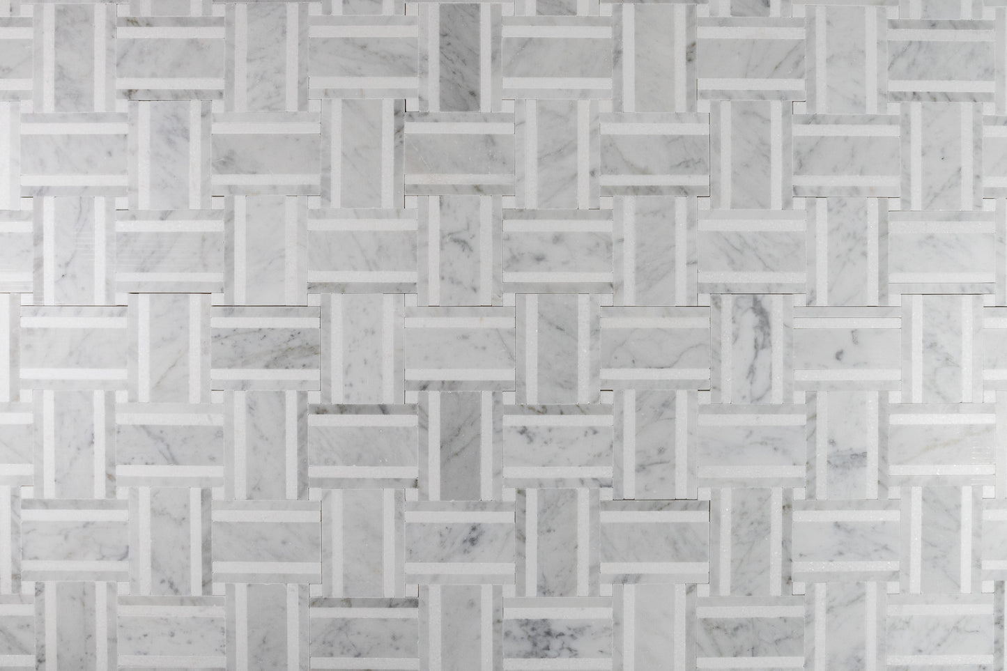Grand Bacon - Carrara with Thassos Strip