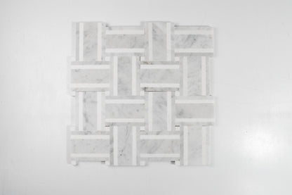Grand Bacon - Carrara with Thassos Strip