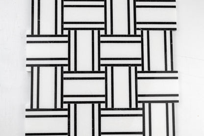 Grand Bacon - Thassos with Black Strip