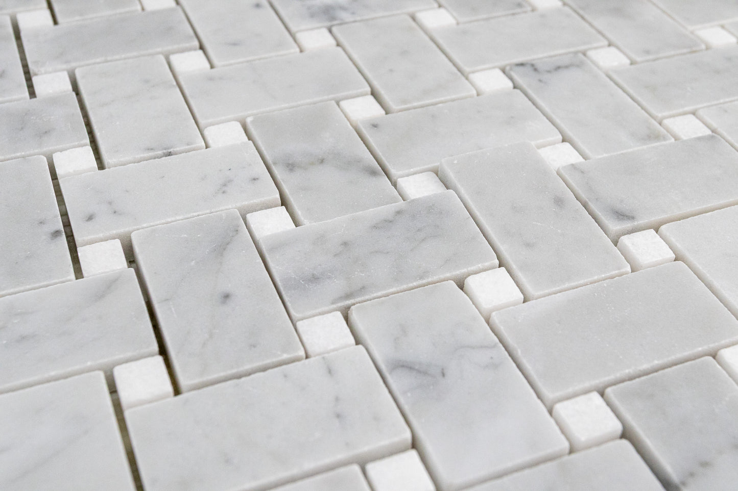 Medium Basketweave - Carrara with Thassos Dot