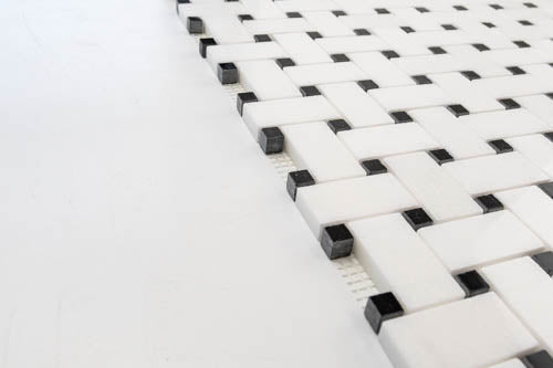 Medium Basketweave - Thassos with Jet Black Dot