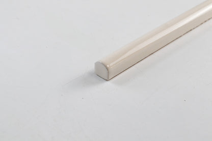 Bridgwood Petite Off White Glossy Liner 0.5" x 12"